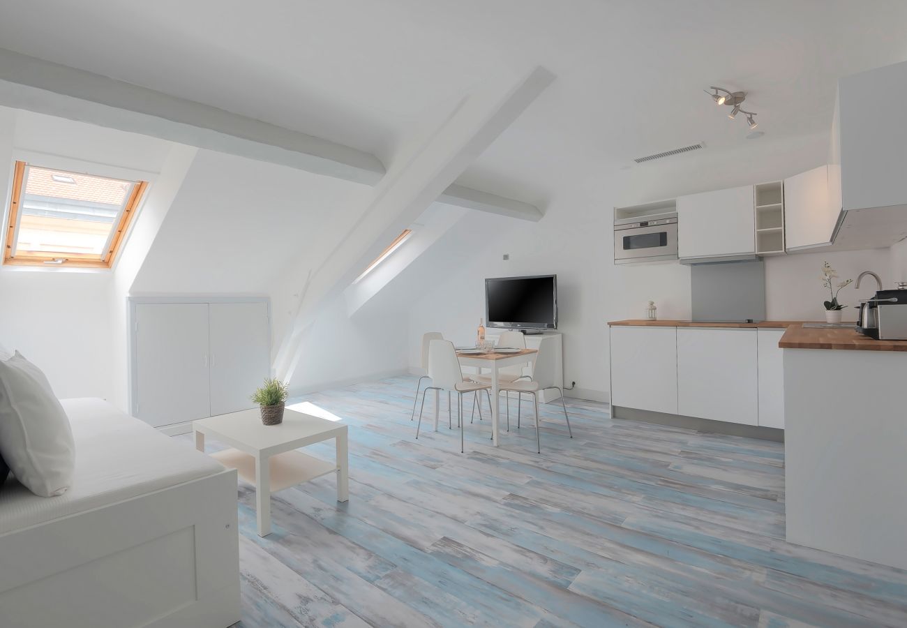 Apartamento en Cannes - 5 minutos a pie hasta el mar, la Croisette y el Palais des Festivals Apartamento en Cannes - 5 minutos a pie hasta el mar, la Croisette y el Palais des Festivals