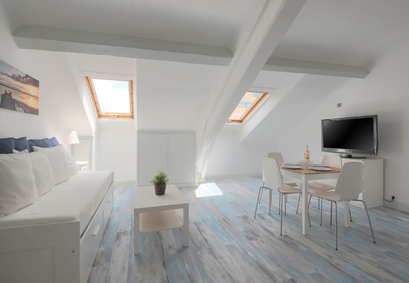 Apartamento en Cannes - 5 minutos a pie hasta el mar, la Croisette y el Palais des Festivals Apartamento en Cannes - 5 minutos a pie hasta el mar, la Croisette y el Palais des Festivals