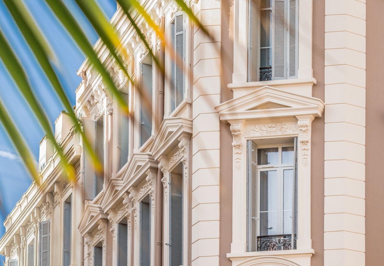 Apartamento en Cannes - 5 minutos a pie hasta el mar, la Croisette y el Palais des Festivals Apartamento en Cannes - 5 minutos a pie hasta el mar, la Croisette y el Palais des Festivals