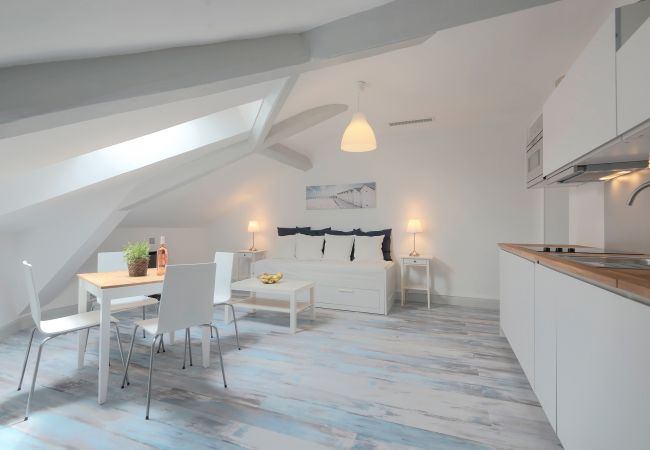 Appartement à Cannes - 5 min à pieds de la mer, de la croisette et du palais des festivals Appartement à Cannes - 5 min à pieds de la mer, de la croisette et du palais des festivals