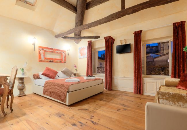 House in Cannes - Superb house - 2 min from Palais - 1 min from the beach and Croisette House in Cannes - Superb house - 2 min from Palais - 1 min from the beach and Croisette