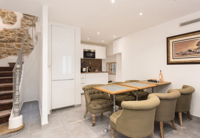 House in Cannes - Superb house - 2 min from Palais - 1 min from the beach and Croisette House in Cannes - Superb house - 2 min from Palais - 1 min from the beach and Croisette