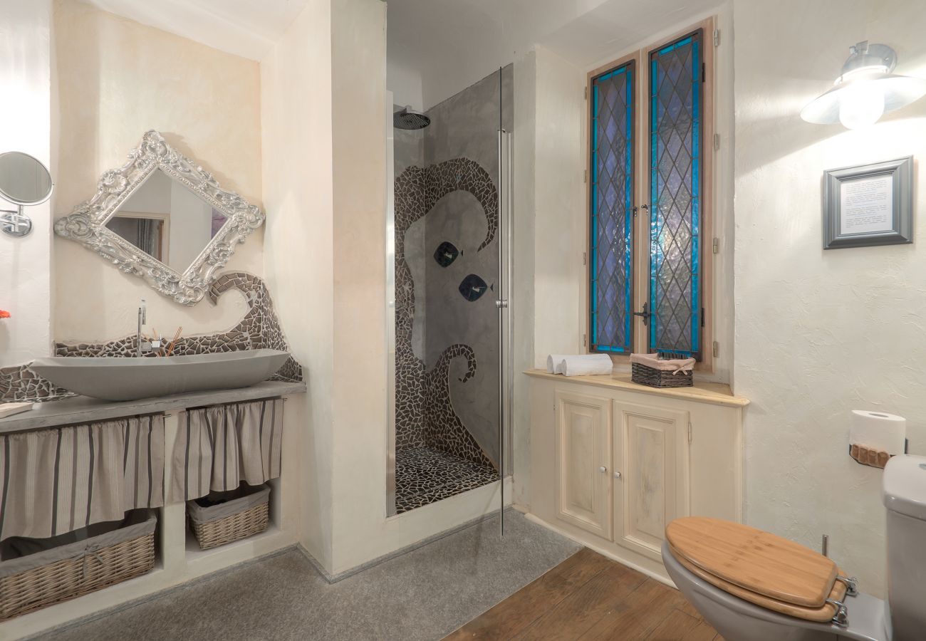 House in Cannes - Superb house - 2 min from Palais - 1 min from the beach and Croisette House in Cannes - Superb house - 2 min from Palais - 1 min from the beach and Croisette